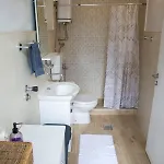 Riverside Pearl House By The River And Swimming Pool ヴィラ