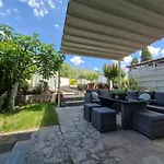 Riverside Pearl House By The River And Swimming Pool ヴィラ