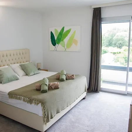 Riverside Pearl House By The River And Swimming Pool Blagaj