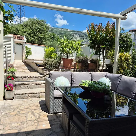 Riverside Pearl House By The River And Swimming Pool Villa Blagaj