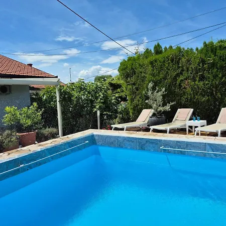 Villa Riverside Pearl House By The River And Swimming Pool Blagaj