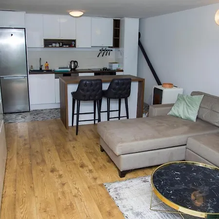 Riverside Pearl House By The River And Swimming Pool Villa *