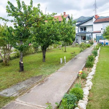 Riverside Pearl House By The River And Swimming Pool Villa