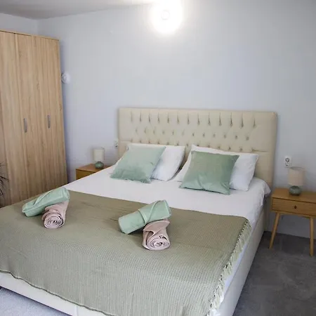 Riverside Pearl House By The River And Swimming Pool Villa Blagaj