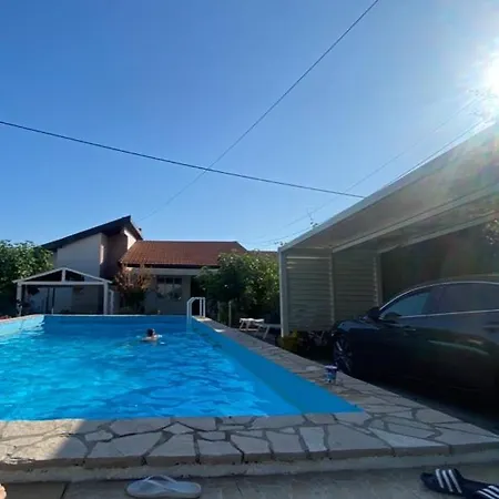 Riverside Pearl House By The River And Swimming Pool Blagaj