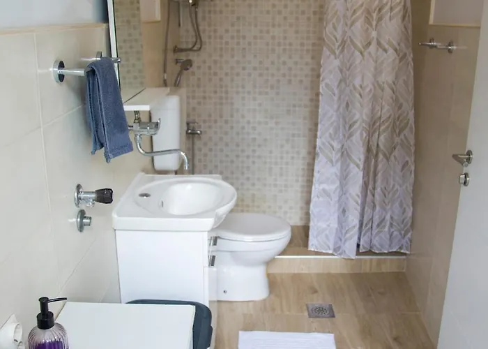 Riverside Pearl House By The River And Swimming Pool Villa