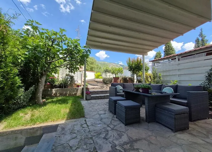 Riverside Pearl House By The River And Swimming Pool Villa